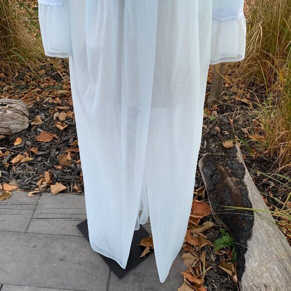 Vintage Sheer Chiffon Peignoir Robe Handmade Pastel Blue Dressing Gown - Picture 3 of 13